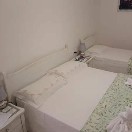 Vale & Frans Semesterbostad